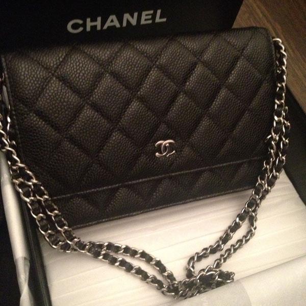 CHANEL 【やっとの入荷で選べる金具】大人気チェーンWALLET 9071918